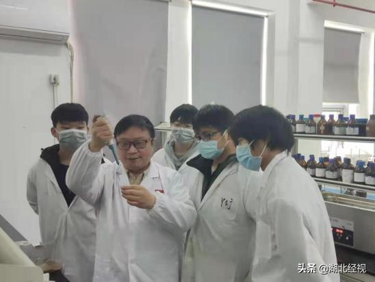 武漢工程大學(xué)900萬(wàn)元專利轉(zhuǎn)讓成果創(chuàng)科研轉(zhuǎn)化新高